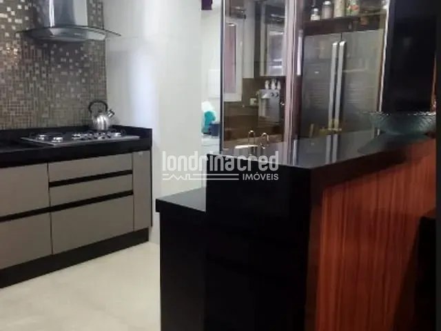 Apartamento com 169m² 3 quartos e 2 banheiros, à venda, no bairro VICTORIA PARQUE em Londrina