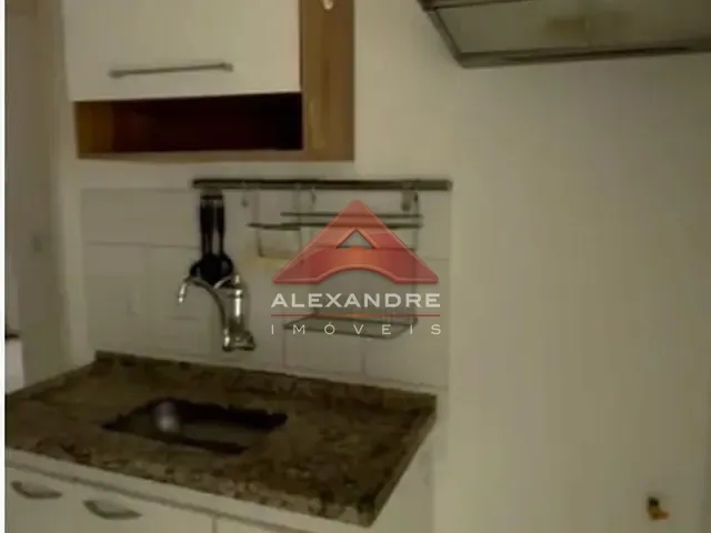 Apartamento 2 quartos e 1 banheiro, à venda, no bairro Jardim Americano em São José dos Campos