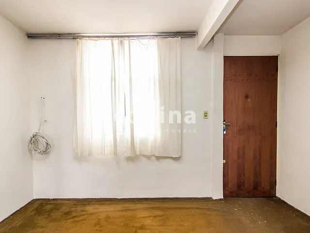 Apartamento com 44m² 2 quartos e 1 banheiro, à venda ou para alugar, no bairro Cohab V em Carapicuíba