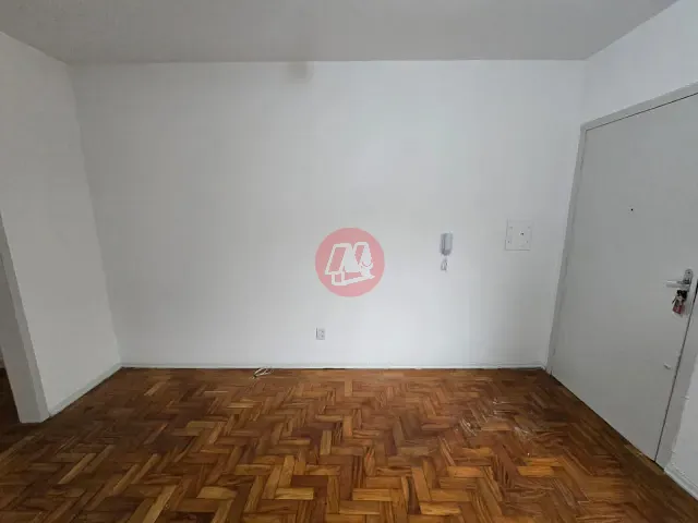 Apartamento com 40m² 1 quarto e 1 banheiro, para alugar, no bairro Passo d'Areia em Porto Alegre