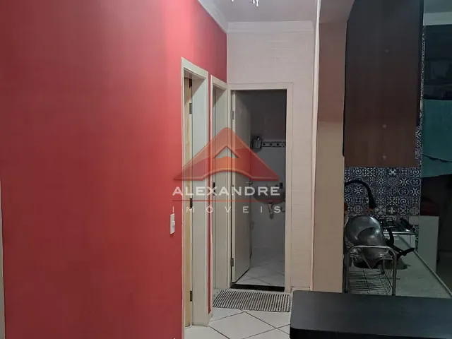 Apartamento 2 quartos e 1 banheiro, à venda, no bairro Palmeiras de São José em São José dos Campos