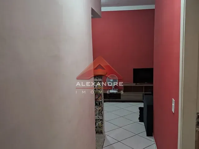 Apartamento 2 quartos e 1 banheiro, à venda, no bairro Palmeiras de São José em São José dos Campos