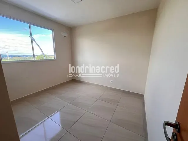 Apartamento 2 quartos e 1 banheiro, à venda, no bairro LAGO DI BIENNA - ACQUAVILLE em Londrina