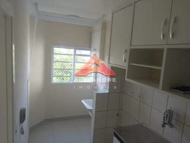 Apartamento 2 quartos e 1 banheiro, à venda, no bairro Conjunto Residencial Galo Branco em São José dos Campos