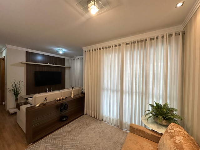 Apartamento 2 quartos e 2 banheiros, à venda, no bairro Gleba Palhano em Londrina
