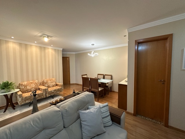 Apartamento 2 quartos e 2 banheiros, à venda, no bairro Gleba Palhano em Londrina