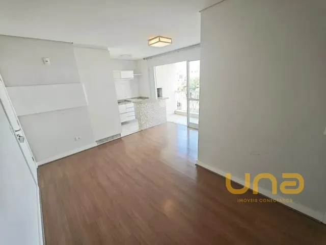 Apartamento 2 quartos e 2 banheiros, para alugar, no bairro VILA IZABEL em Curitiba