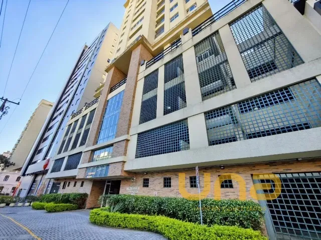 Apartamento para alugar, no bairro CENTRO em Curitiba