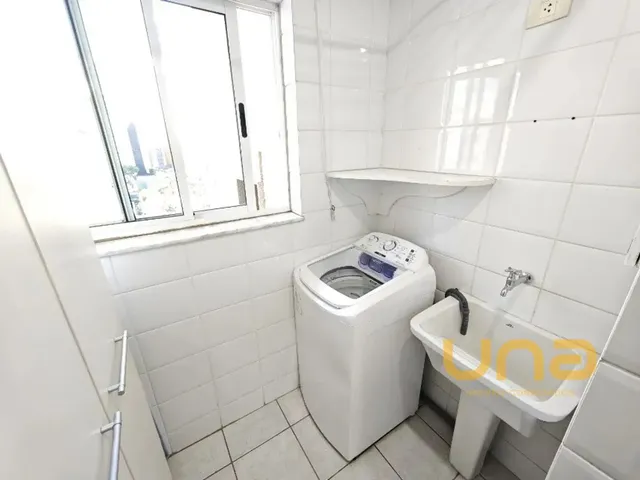Apartamento 1 quarto e 1 banheiro, para alugar, no bairro CENTRO em Curitiba