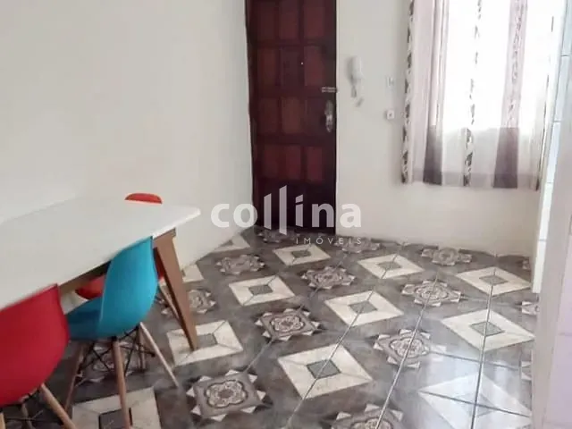 Apartamento com 38m² 2 quartos e 1 banheiro, à venda, no bairro Cohab V em Carapicuíba