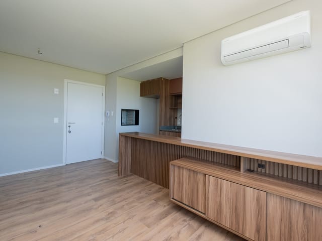 Apartamento com 54m² 2 quartos e 1 banheiro, para alugar, no bairro Areal em Pelotas