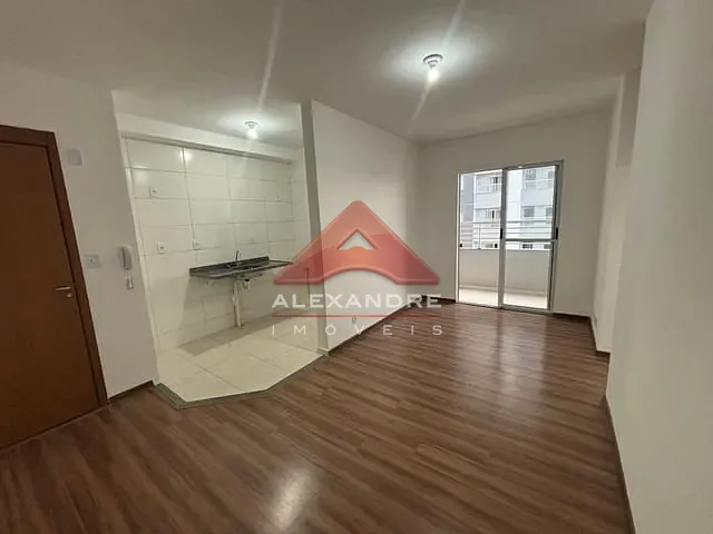 Apartamento 2 quartos e 1 banheiro, à venda, no bairro Parque Residencial Flamboyant em São José dos Campos