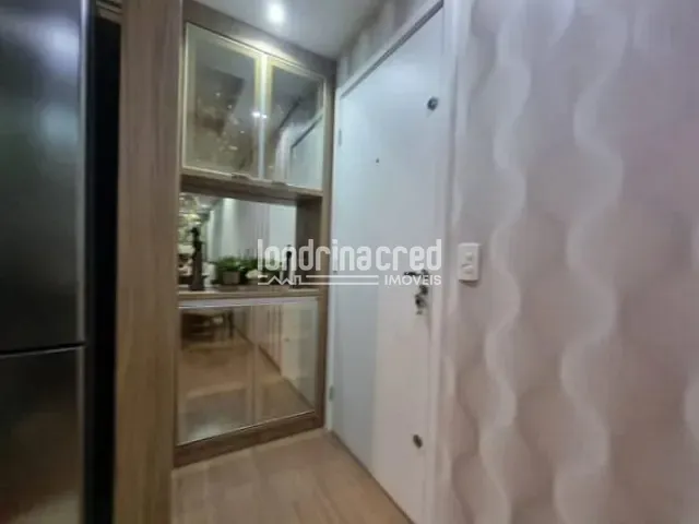 Apartamento 2 quartos e 1 banheiro, à venda, no bairro VILLA DAS PAINEIRAS em Londrina