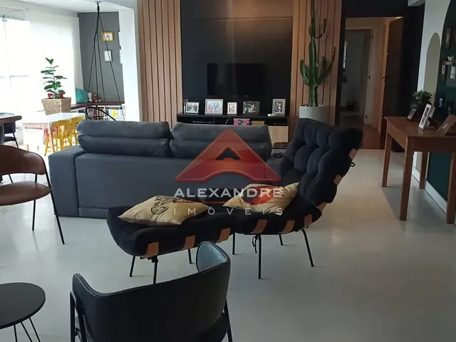 Apartamento 3 quartos e 1 banheiro, à venda, no bairro Jardim das Indústrias em São José dos Campos