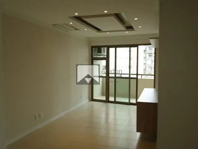 Apartamento com 130m² 3 quartos e 2 banheiros, à venda, no bairro Vital Brasil em Niterói