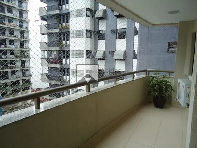 Apartamento com 130m² 3 quartos e 2 banheiros, à venda, no bairro Vital Brasil em Niterói