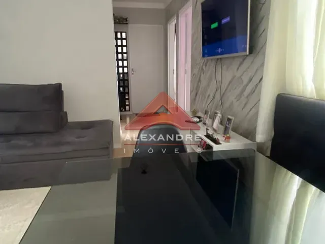 Apartamento 2 quartos e 1 banheiro, à venda, no bairro Jardim das Paineiras II em São José dos Campos