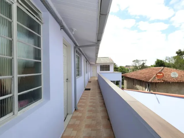 Apartamento 1 quarto e 1 banheiro, para alugar, no bairro Santa Felicidade em Curitiba