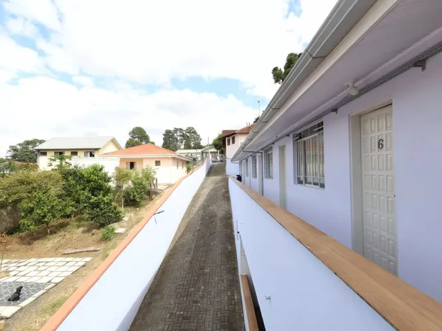 Apartamento 1 quarto e 1 banheiro, para alugar, no bairro Santa Felicidade em Curitiba