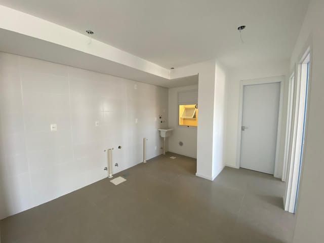 Apartamento 2 quartos e 1 banheiro, à venda ou para alugar, no bairro Centro em Pelotas