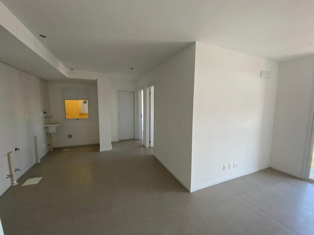 Apartamento 2 quartos e 1 banheiro, à venda ou para alugar, no bairro Centro em Pelotas