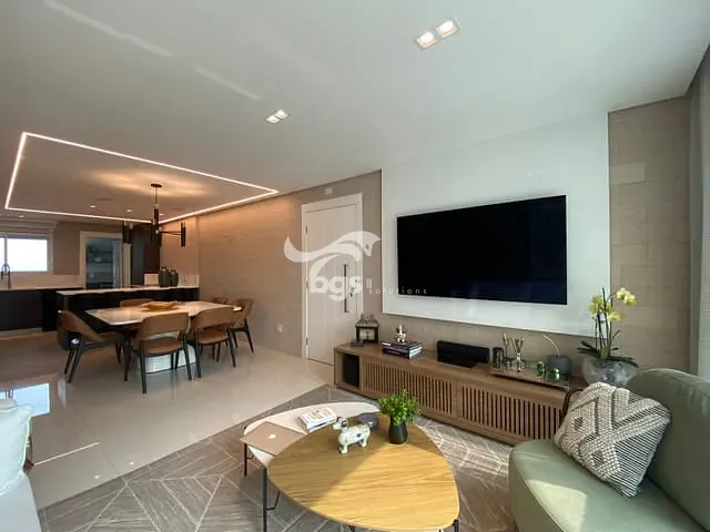 Apartamento com 312m² 3 quartos e 4 banheiros, à venda, no bairro Centro em Balneário Camboriú