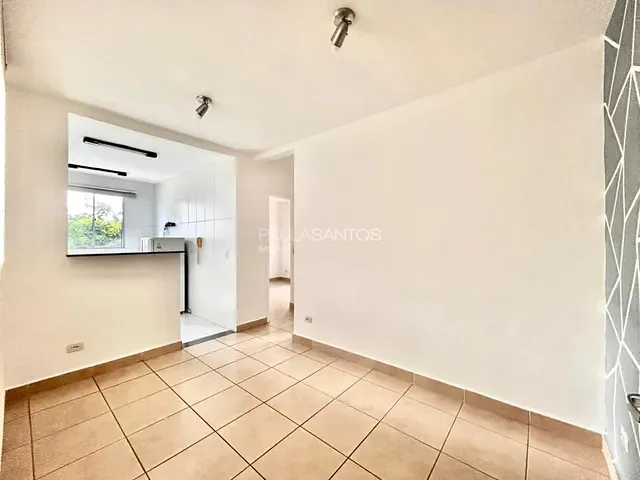 Apartamento 2 quartos e 1 banheiro, à venda, no bairro Aparecidinha em Sorocaba