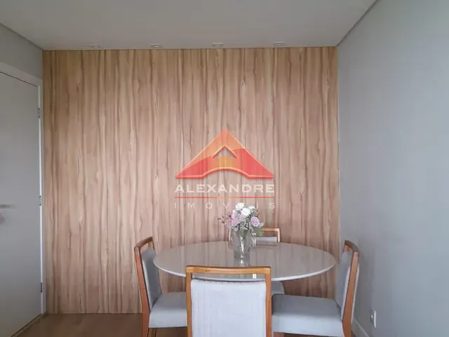 Apartamento 2 quartos e 2 banheiros, à venda, no bairro Conjunto Residencial Trinta e Um de Março em São José dos Campos