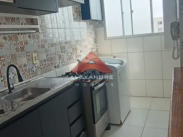 Apartamento 2 quartos e 1 banheiro, à venda, no bairro Jardim Ismênia em São José dos Campos