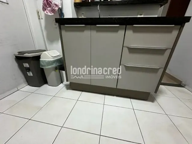 Apartamento 2 quartos e 1 banheiro, à venda, no bairro SPAZIO LA TRAVIATA em Londrina