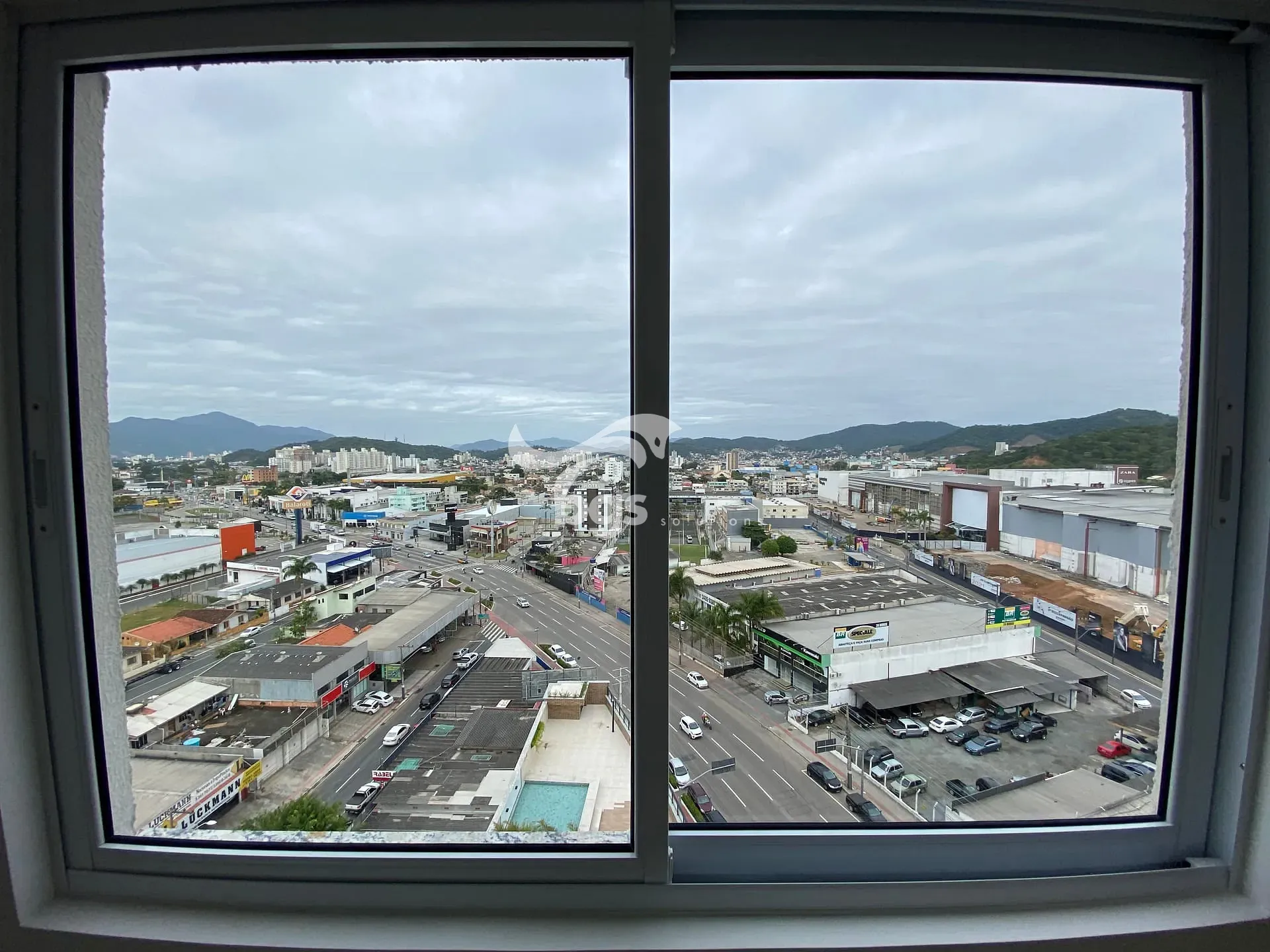 Apartamento, 3 quartos, 76 m² - Foto 2