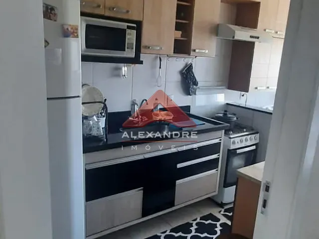 Apartamento 2 quartos e 1 banheiro, à venda, no bairro Jardim Oriente em São José dos Campos