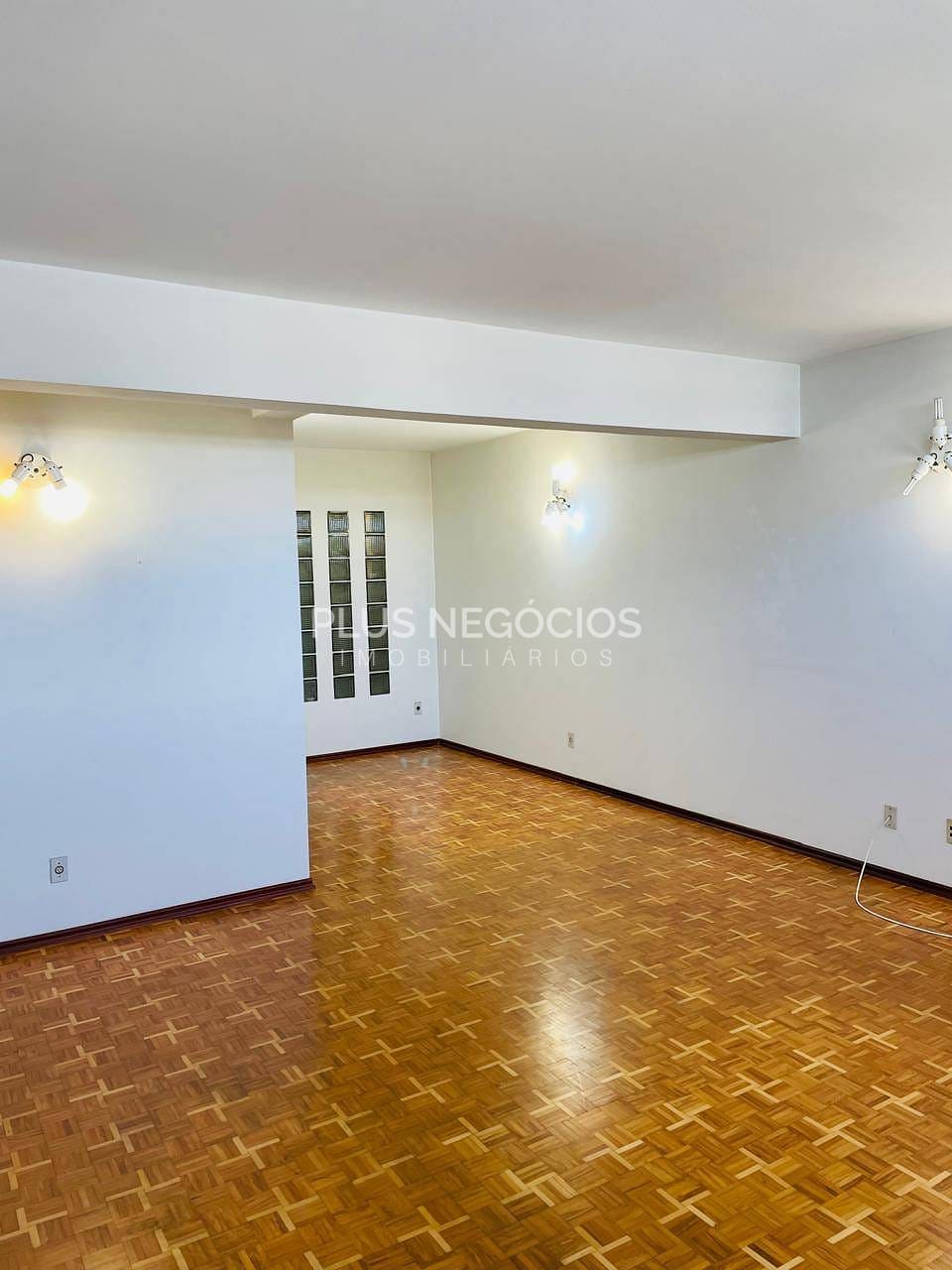 Apartamento, 3 quartos, 133 m² - Foto 1