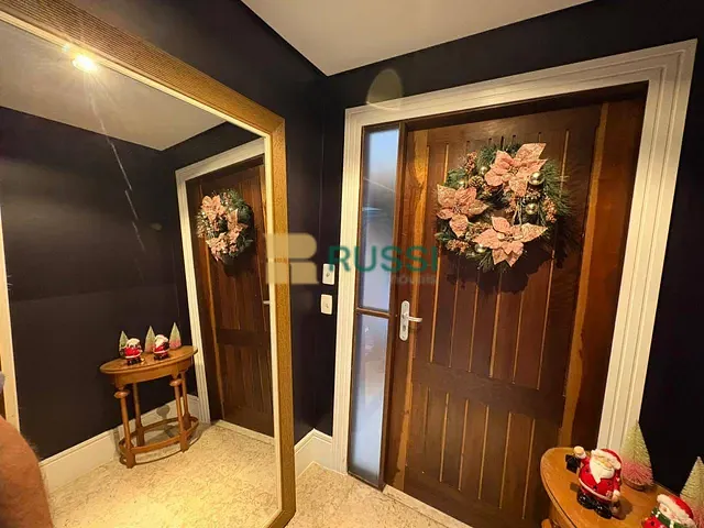 Apartamento com 240m² 4 quartos e 2 banheiros, à venda, no bairro Jardim das Colinas em São José dos Campos
