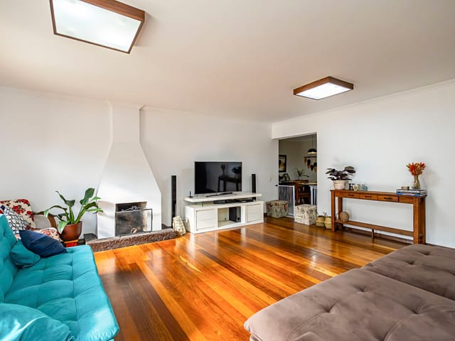 Apartamento com 321m² 4 quartos e 3 banheiros, à venda, no bairro Tarumã em Curitiba