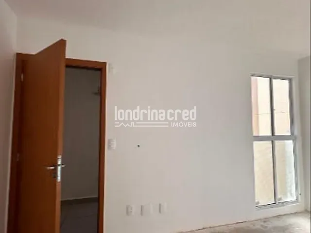 Apartamento 2 quartos e 1 banheiro, à venda, no bairro RESIDENCIAL LAKE VAN GOGH em Londrina