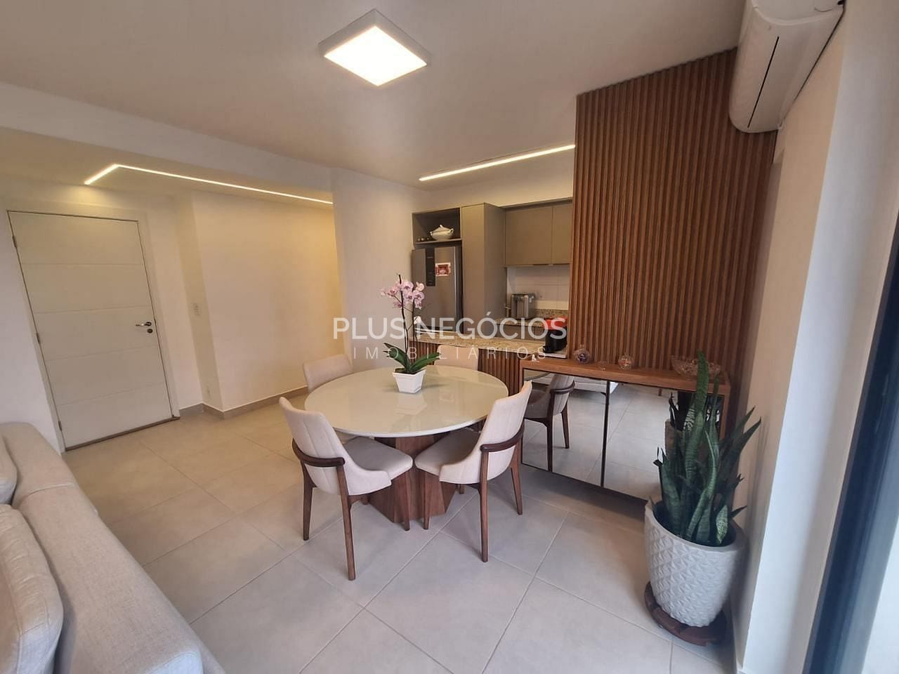 Apartamento, 2 quartos, 85 m² - Foto 1