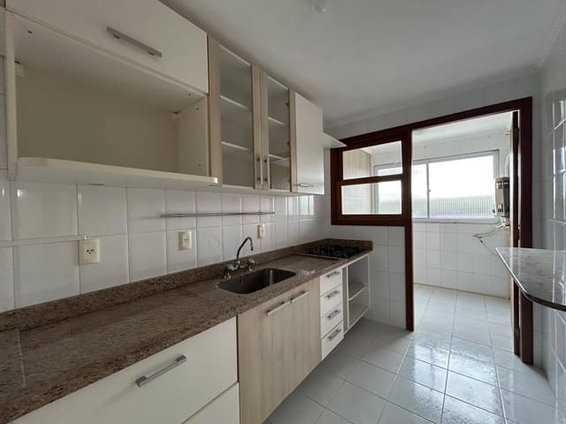 Apartamento com 72m² 2 quartos e 1 banheiro, à venda, no bairro Centro em Pelotas