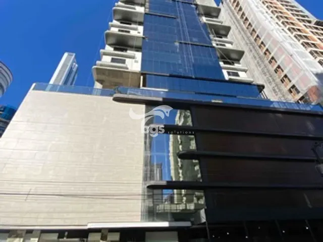 Apartamento com 275m² 3 quartos e 4 banheiros, à venda, no bairro Barra Sul em Balneário Camboriú