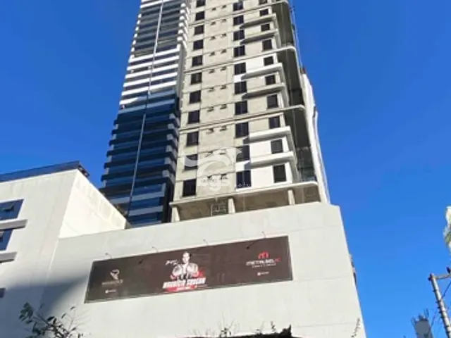 Apartamento com 275m² 3 quartos e 4 banheiros, à venda, no bairro Barra Sul em Balneário Camboriú
