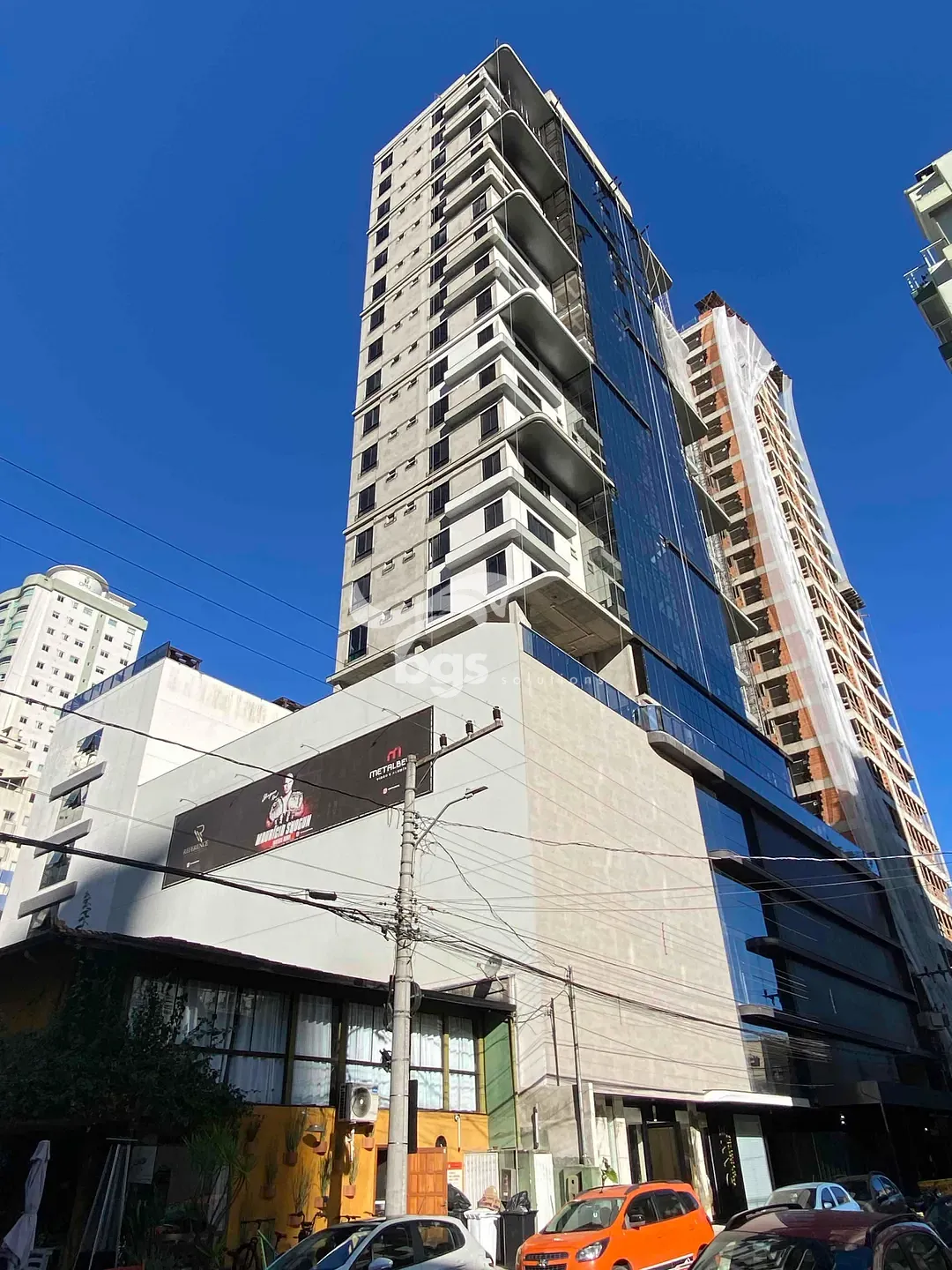 Apartamento, 3 quartos, 141 m² - Foto 1