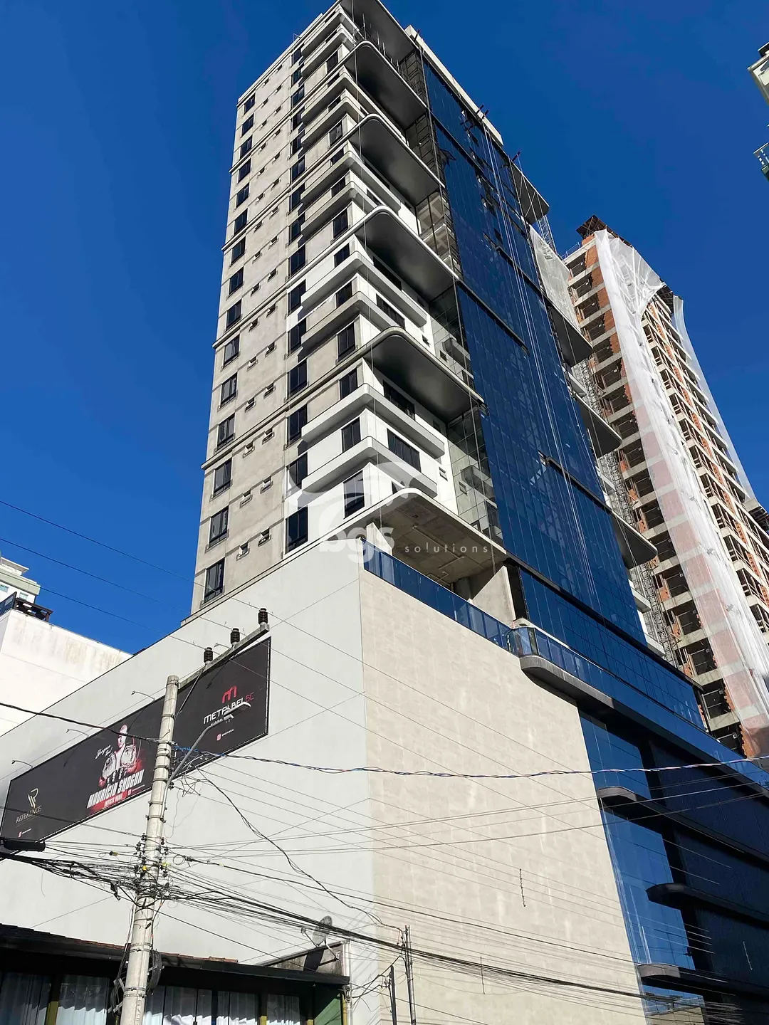 Apartamento, 3 quartos, 141 m² - Foto 2