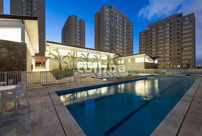 Apartamento à venda com 2 quartos, 48m² - Foto 24
