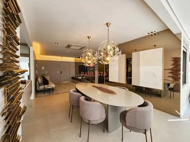 Apartamento 3 quartos e 4 banheiros, à venda, no bairro Vila Clementino em São Paulo