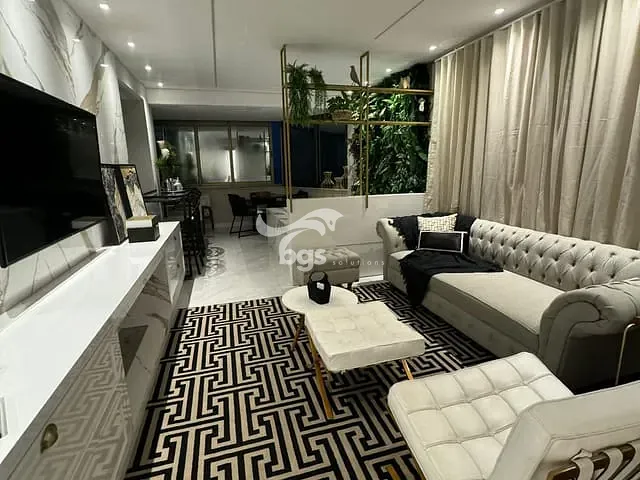 Apartamento com 226m² 3 quartos e 4 banheiros, à venda, no bairro Centro em Balneário Camboriú