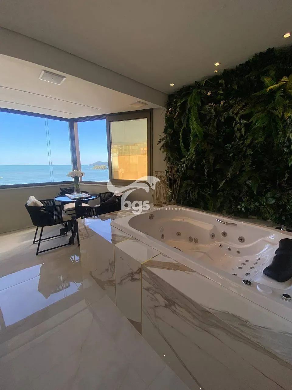 Apartamento, 3 quartos, 169 m² - Foto 1