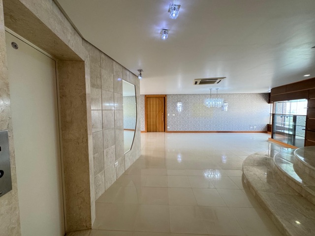 Apartamento 4 quartos e 7 banheiros, à venda, no bairro Caiçaras em Londrina