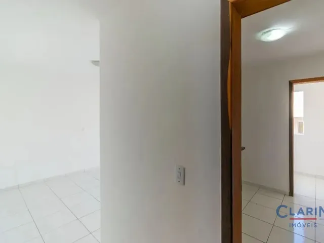 Apartamento 2 quartos e 1 banheiro, à venda, no bairro JARDIM ALVORADA em Campo Largo