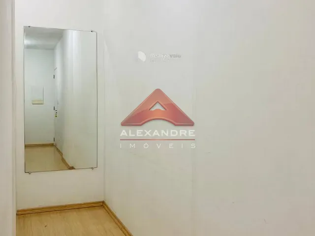 Apartamento 2 quartos e 1 banheiro, à venda, no bairro Vila Tatetuba em São José dos Campos