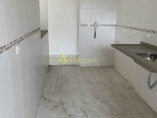 Apartamento 2 quartos e 2 banheiros, à venda ou para alugar, no bairro CENTRO em Pindamonhangaba